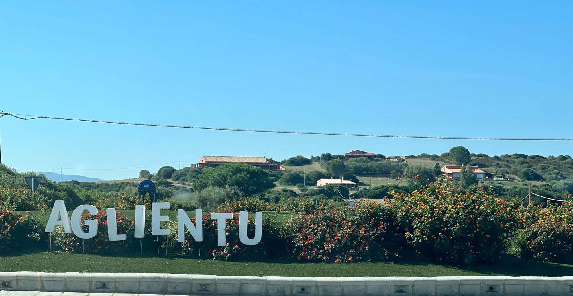 Stazzo La Foci Soluzioni Vista Mare Villa Aglientu Exteriör bild
